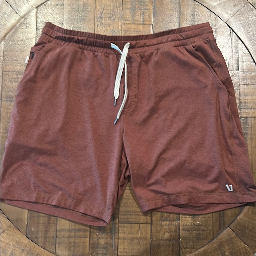 Vuori Ponto Shorts Mahogany Heather